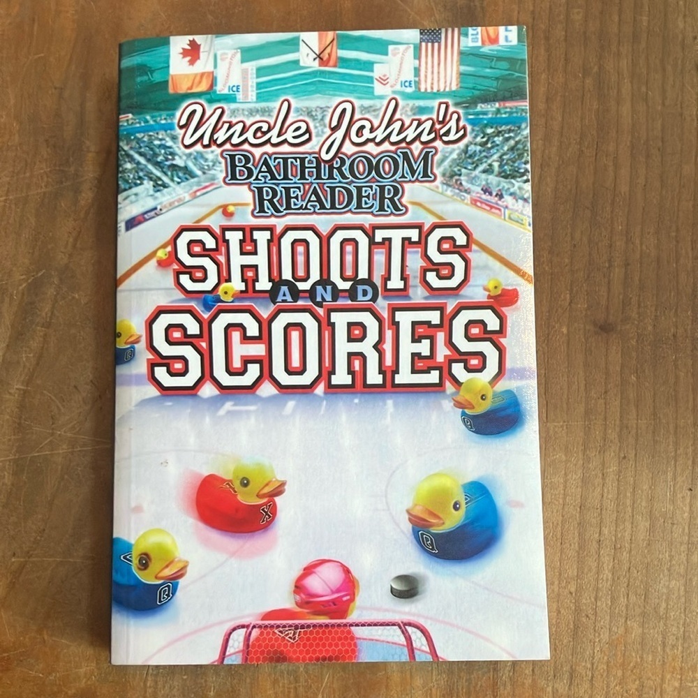 Book : Bathroom Reader Shoots and Scores - hockey édition